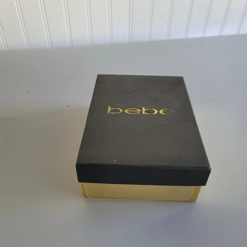 NEW BEBE BOX SET GOLD TONE CHAIN LOVE NECKLACE HEART **Missing 2 Sets Earrings**